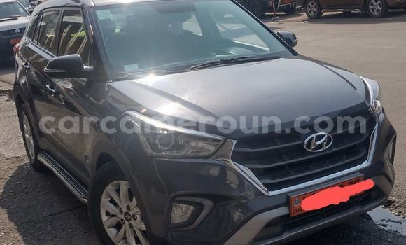 Sayi Na hannu Hyundai Creta Azurfa Mota in Douala a Ƙasar Kamaru