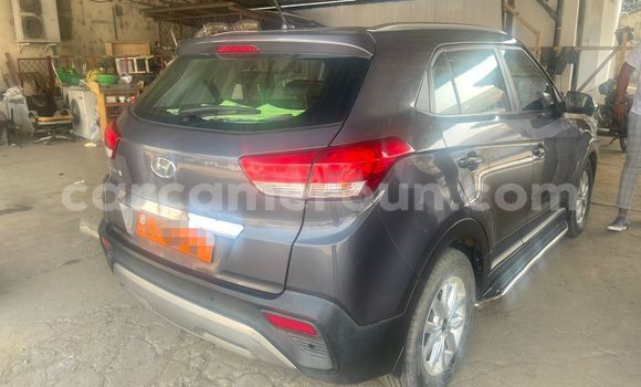 Sayi Na hannu Hyundai Creta Azurfa Mota in Douala a Ƙasar Kamaru Sayi Na hannu Hyundai Creta Azurfa Mota in Douala a Ƙasar Kamaru
