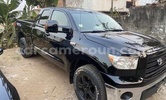 Sayi Na hannu Toyota Tundra Black Mota in Yaounde a Babban Kamaru Sayi Na hannu Toyota Tundra Black Mota in Yaounde a Babban Kamaru