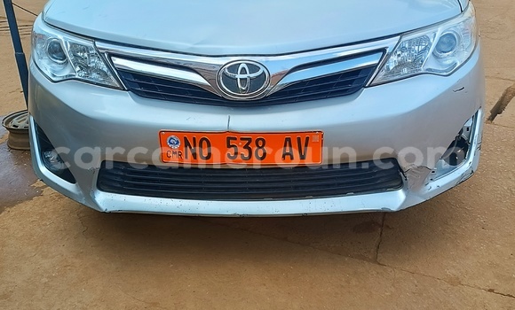 Acheter Occasion Voiture Toyota Camry Gris à Yaoundé, Central Cameroon Acheter Occasion Voiture Toyota Camry Gris à Yaoundé, Central Cameroon