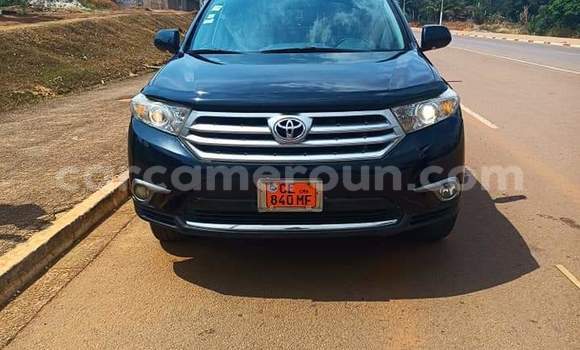 Sayi Na hannu Toyota Highlander Black Mota in Yaounde a Babban Kamaru