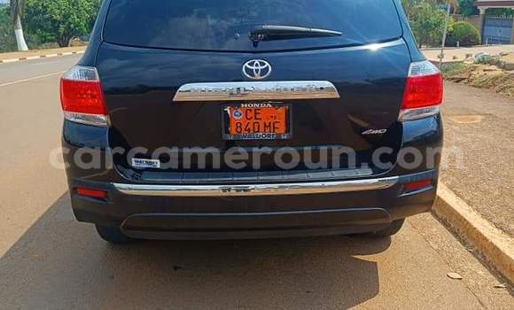 Acheter Occasion Voiture Toyota Highlander Noir à Yaoundé, Central Cameroon Acheter Occasion Voiture Toyota Highlander Noir à Yaoundé, Central Cameroon