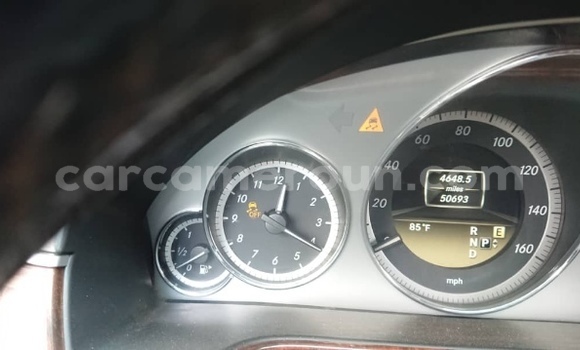 Acheter Occasion Voiture Mercedes-Benz E-Classe Noir à Yaoundé, Central Cameroon