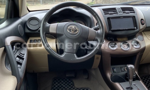 Buy New Toyota Vanguard Black Car in Yaounde in Central Cameroon Buy New Toyota Vanguard Black Car in Yaounde in Central Cameroon