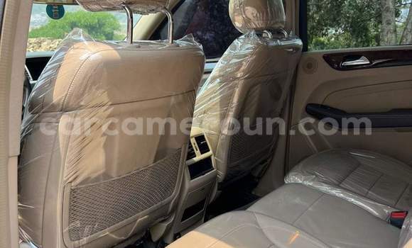 Sayi Sabo Mercedes‒Benz GLE Black Mota in Yaounde a Babban Kamaru Sayi Sabo Mercedes‒Benz GLE Black Mota in Yaounde a Babban Kamaru