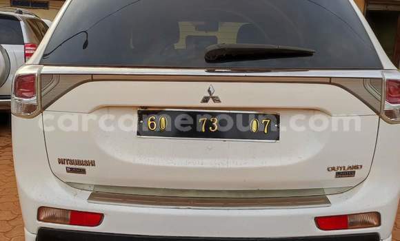 Buy Used Mitsubishi Outlander White Car in Yaounde in Central Cameroon Buy Used Mitsubishi Outlander White Car in Yaounde in Central Cameroon