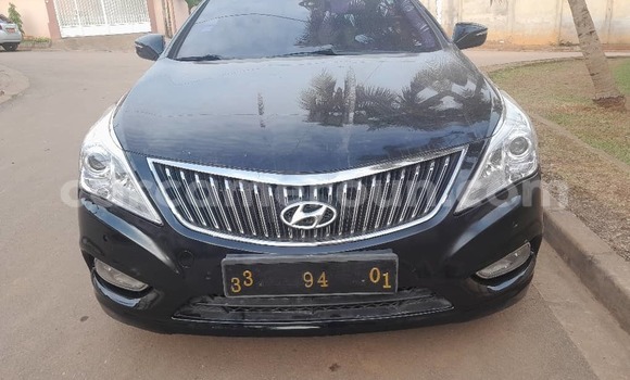 Buy Used Hyundai Grandeur Black Car in Yaounde in Central Cameroon Buy Used Hyundai Grandeur Black Car in Yaounde in Central Cameroon