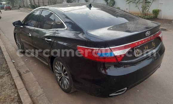 Buy Used Hyundai Grandeur Black Car in Yaounde in Central Cameroon Buy Used Hyundai Grandeur Black Car in Yaounde in Central Cameroon