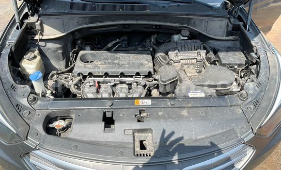 Buy Used Hyundai Santa Fe Silver Car in Douala in Littoral Cameroon Buy Used Hyundai Santa Fe Silver Car in Douala in Littoral Cameroon