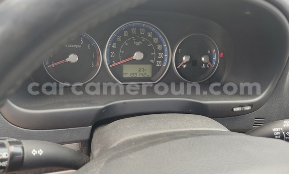 Sayi Na hannu Hyundai Santa Fe White Mota in Douala a Ƙasar Kamaru Sayi Na hannu Hyundai Santa Fe White Mota in Douala a Ƙasar Kamaru