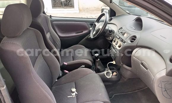 Acheter Occasion Voiture Toyota Yaris Noir à Douala, Littoral Cameroon Acheter Occasion Voiture Toyota Yaris Noir à Douala, Littoral Cameroon