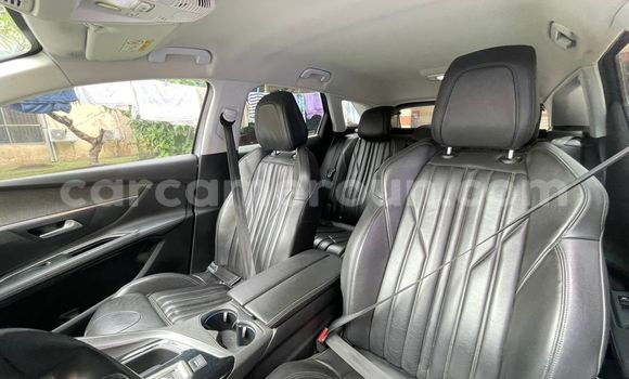 Acheter Occasion Voiture Peugeot 3008 Gris à Douala, Littoral Cameroon Acheter Occasion Voiture Peugeot 3008 Gris à Douala, Littoral Cameroon