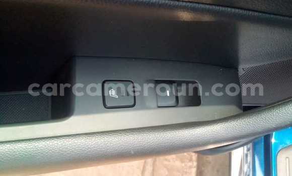 Sayi Na hannu Hyundai Sonata Blue Mota in Yaounde a Babban Kamaru Sayi Na hannu Hyundai Sonata Blue Mota in Yaounde a Babban Kamaru