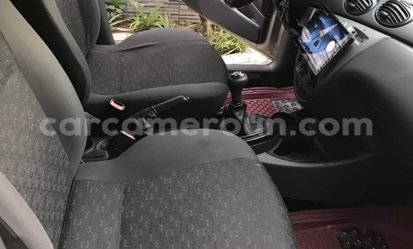 Acheter Occasion Voiture Ford Focus Marron à Douala, Littoral Cameroon Acheter Occasion Voiture Ford Focus Marron à Douala, Littoral Cameroon