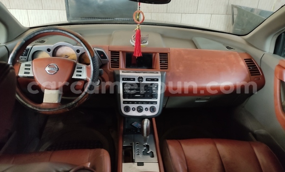 Sayi Na hannu Nissan Murano Black Mota in Douala a Ƙasar Kamaru Sayi Na hannu Nissan Murano Black Mota in Douala a Ƙasar Kamaru