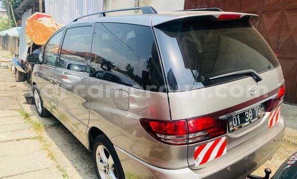 Buy Import Toyota Previa Silver Car in Douala in Littoral Cameroon