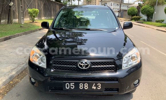 Buy Used Toyota RAV4 Black Car in Douala in Littoral Cameroon