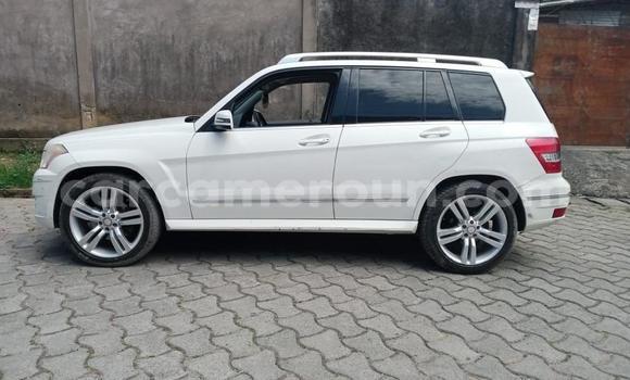 Sayi Na hannu Mercedes‒Benz GLK-klasse White Mota in Douala a Ƙasar Kamaru Sayi Na hannu Mercedes‒Benz GLK-klasse White Mota in Douala a Ƙasar Kamaru