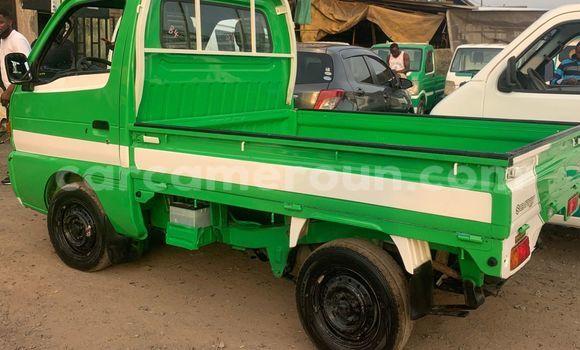 Sayi Na hannu Suzuki Carry Blue Babbar mota in Douala a Ƙasar Kamaru Sayi Na hannu Suzuki Carry Blue Babbar mota in Douala a Ƙasar Kamaru