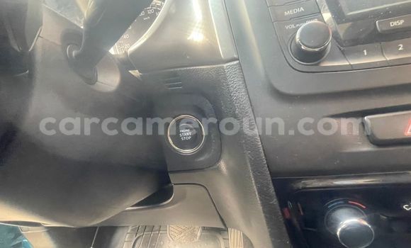 Sayi Na hannu Suzuki Vitara Blue Mota in Douala a Ƙasar Kamaru Sayi Na hannu Suzuki Vitara Blue Mota in Douala a Ƙasar Kamaru