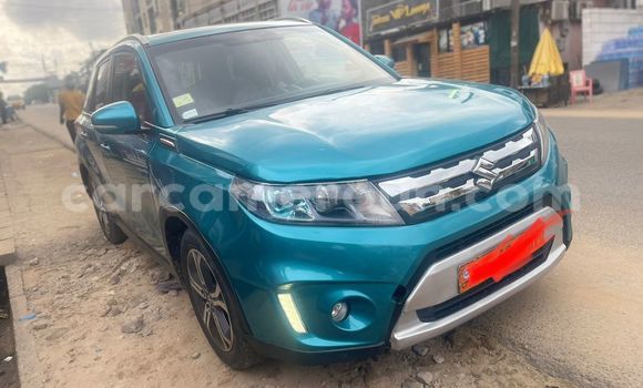 Sayi Na hannu Suzuki Vitara Blue Mota in Douala a Ƙasar Kamaru Sayi Na hannu Suzuki Vitara Blue Mota in Douala a Ƙasar Kamaru