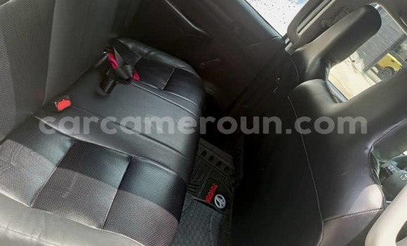 Acheter Occasion Voiture Toyota Hilux Blanc à Douala, Littoral Cameroon Acheter Occasion Voiture Toyota Hilux Blanc à Douala, Littoral Cameroon