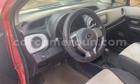 Acheter Occasion Voiture Toyota Yaris Rouge à Yaoundé, Central Cameroon Acheter Occasion Voiture Toyota Yaris Rouge à Yaoundé, Central Cameroon