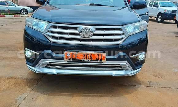 Acheter Occasion Voiture Toyota Highlander Noir à Yaoundé, Central Cameroon Acheter Occasion Voiture Toyota Highlander Noir à Yaoundé, Central Cameroon