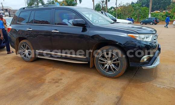 Acheter Occasion Voiture Toyota Highlander Noir à Yaoundé, Central Cameroon Acheter Occasion Voiture Toyota Highlander Noir à Yaoundé, Central Cameroon