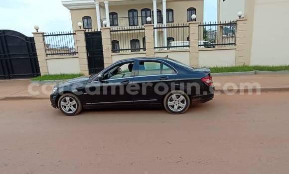 Acheter Occasion Voiture Mercedes‒Benz C–Class Noir à Yaoundé, Central Cameroon Acheter Occasion Voiture Mercedes‒Benz C–Class Noir à Yaoundé, Central Cameroon