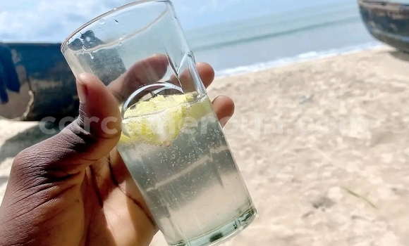 Acheter Occasion Voiture Toyota Avensis Gris à Yaoundé, Central Cameroon Acheter Occasion Voiture Toyota Avensis Gris à Yaoundé, Central Cameroon