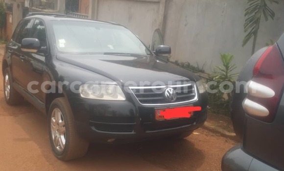 Sayi Na hannu Volkswagen Touareg Black Mota in Yaounde a Babban Kamaru Sayi Na hannu Volkswagen Touareg Black Mota in Yaounde a Babban Kamaru