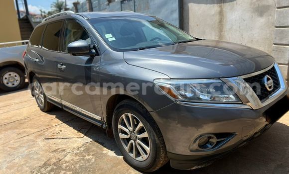 Acheter Occasion Voiture Nissan Pathfinder Gris à Yaoundé, Central Cameroon Acheter Occasion Voiture Nissan Pathfinder Gris à Yaoundé, Central Cameroon
