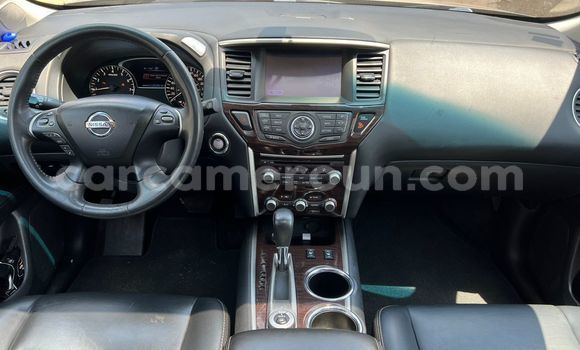 Acheter Occasion Voiture Nissan Pathfinder Gris à Yaoundé, Central Cameroon Acheter Occasion Voiture Nissan Pathfinder Gris à Yaoundé, Central Cameroon