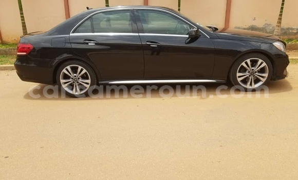 Acheter Occasion Voiture Mercedes‒Benz E–Class Noir à Yaoundé, Central Cameroon Acheter Occasion Voiture Mercedes‒Benz E–Class Noir à Yaoundé, Central Cameroon