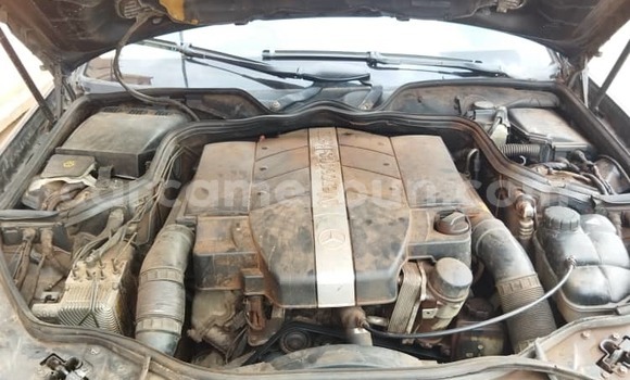 Acheter Occasion Voiture Mercedes‒Benz E–Class Noir à Yaoundé, Central Cameroon Acheter Occasion Voiture Mercedes‒Benz E–Class Noir à Yaoundé, Central Cameroon