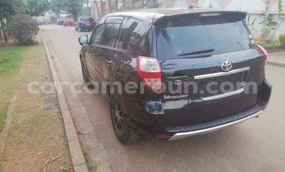 Acheter Occasion Voiture Toyota Vanguard Noir à Yaoundé, Central Cameroon Acheter Occasion Voiture Toyota Vanguard Noir à Yaoundé, Central Cameroon