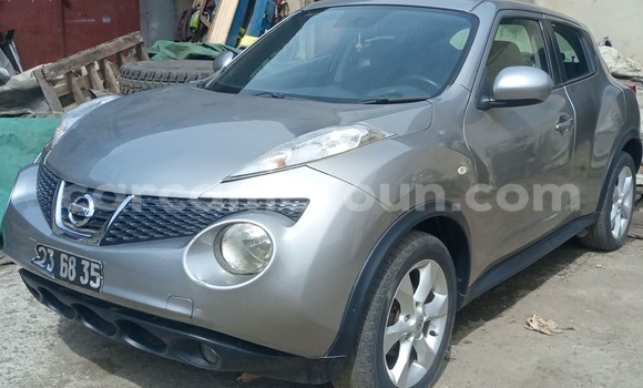 Sayi Imported Nissan Juke Azurfa Mota in Douala a Ƙasar Kamaru Sayi Imported Nissan Juke Azurfa Mota in Douala a Ƙasar Kamaru