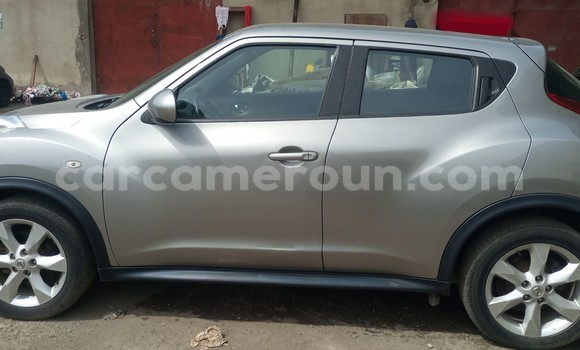 Sayi Imported Nissan Juke Azurfa Mota in Douala a Ƙasar Kamaru Sayi Imported Nissan Juke Azurfa Mota in Douala a Ƙasar Kamaru