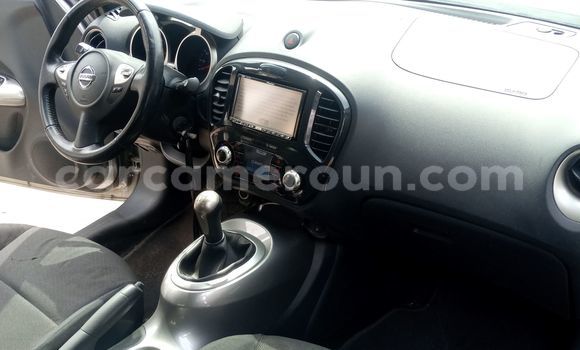 Sayi Imported Nissan Juke Azurfa Mota in Douala a Ƙasar Kamaru Sayi Imported Nissan Juke Azurfa Mota in Douala a Ƙasar Kamaru