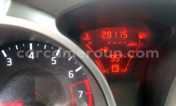 Sayi Imported Nissan Juke Azurfa Mota in Douala a Ƙasar Kamaru Sayi Imported Nissan Juke Azurfa Mota in Douala a Ƙasar Kamaru