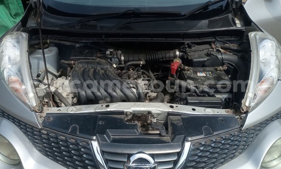 Sayi Imported Nissan Juke Azurfa Mota in Douala a Ƙasar Kamaru Sayi Imported Nissan Juke Azurfa Mota in Douala a Ƙasar Kamaru