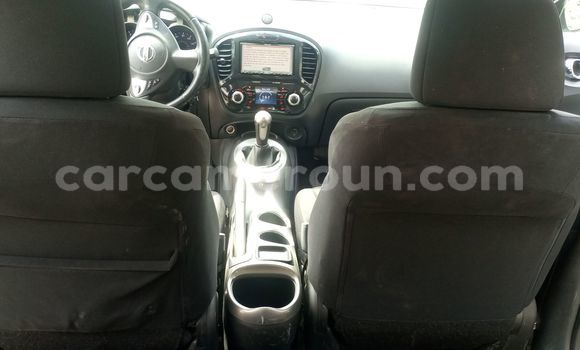 Sayi Imported Nissan Juke Azurfa Mota in Douala a Ƙasar Kamaru Sayi Imported Nissan Juke Azurfa Mota in Douala a Ƙasar Kamaru