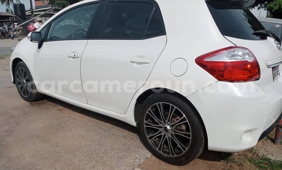 Acheter Occasion Voiture Toyota Auris Blanc à Douala, Littoral Cameroon Acheter Occasion Voiture Toyota Auris Blanc à Douala, Littoral Cameroon
