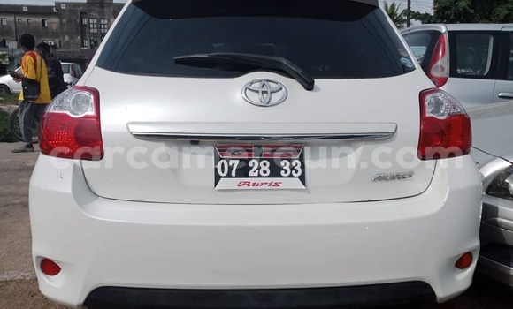 Acheter Occasion Voiture Toyota Auris Blanc à Douala, Littoral Cameroon Acheter Occasion Voiture Toyota Auris Blanc à Douala, Littoral Cameroon