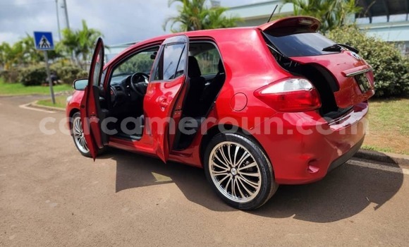 Acheter Occasion Voiture Toyota Auris Rouge à Douala, Littoral Cameroon Acheter Occasion Voiture Toyota Auris Rouge à Douala, Littoral Cameroon