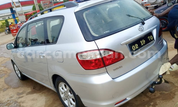 Sayi Sabo Toyota Avensis M Mota in Douala a Ƙasar Kamaru Sayi Sabo Toyota Avensis M Mota in Douala a Ƙasar Kamaru