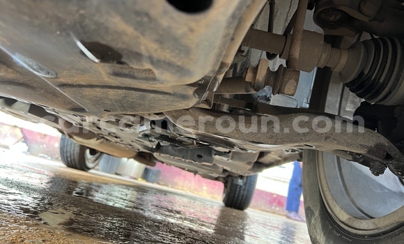 Sayi Na hannu Toyota RAV4 Black Mota in Yaounde a Babban Kamaru Sayi Na hannu Toyota RAV4 Black Mota in Yaounde a Babban Kamaru