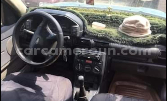 Sayi Na hannu Land Rover Freelander Blue Mota in Douala a Ƙasar Kamaru Sayi Na hannu Land Rover Freelander Blue Mota in Douala a Ƙasar Kamaru