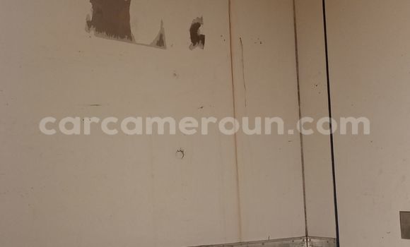 Acheter Import Utilitaire Mercedes‒Benz 814 Bleu à Douala, Littoral Cameroon Acheter Import Utilitaire Mercedes‒Benz 814 Bleu à Douala, Littoral Cameroon